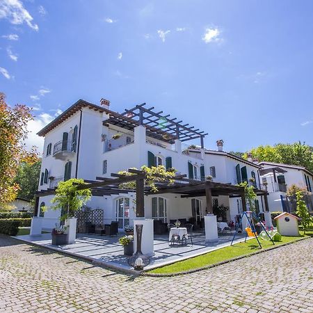 מרינה די מסה Residence Casa Bianca מראה חיצוני תמונה