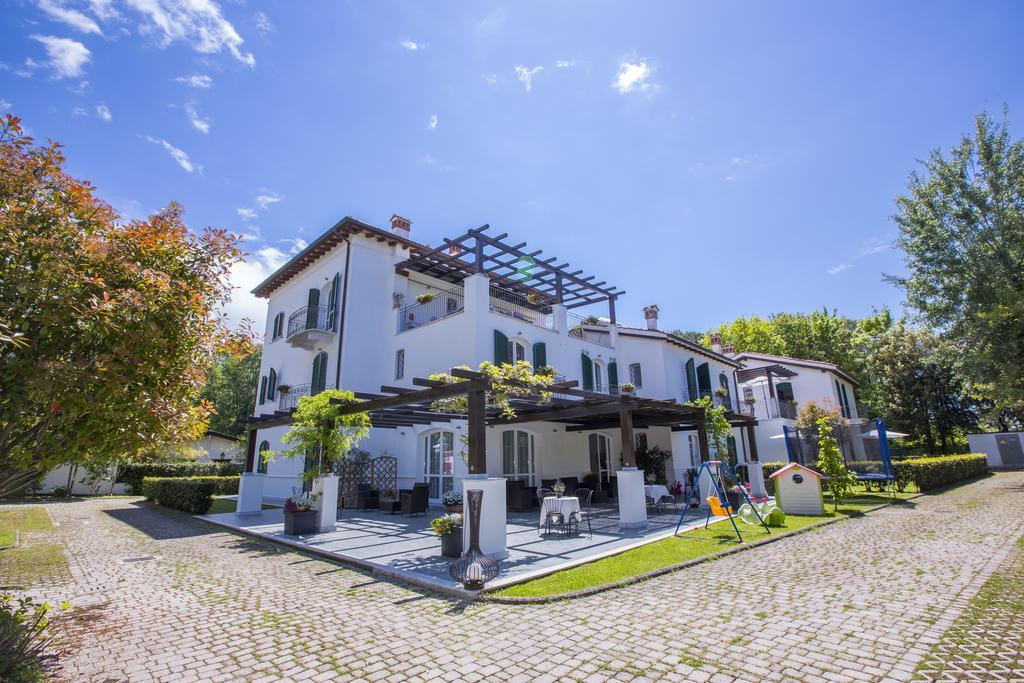 מרינה די מסה Residence Casa Bianca מראה חיצוני תמונה