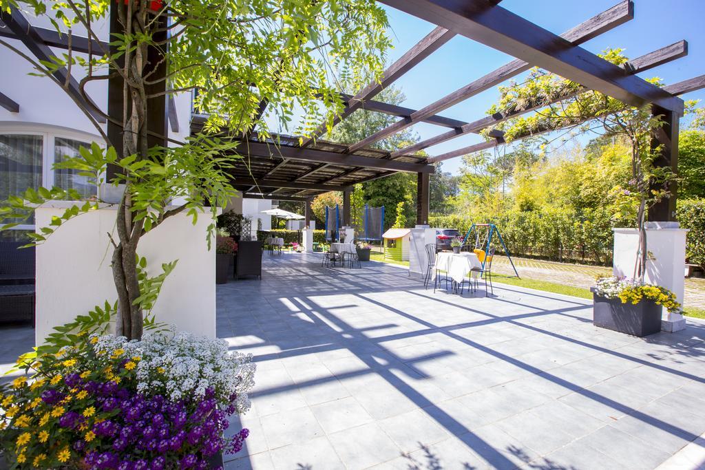 מרינה די מסה Residence Casa Bianca מראה חיצוני תמונה