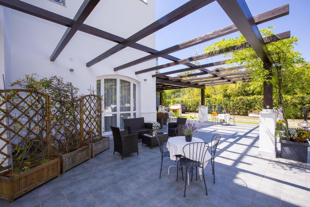 מרינה די מסה Residence Casa Bianca מראה חיצוני תמונה
